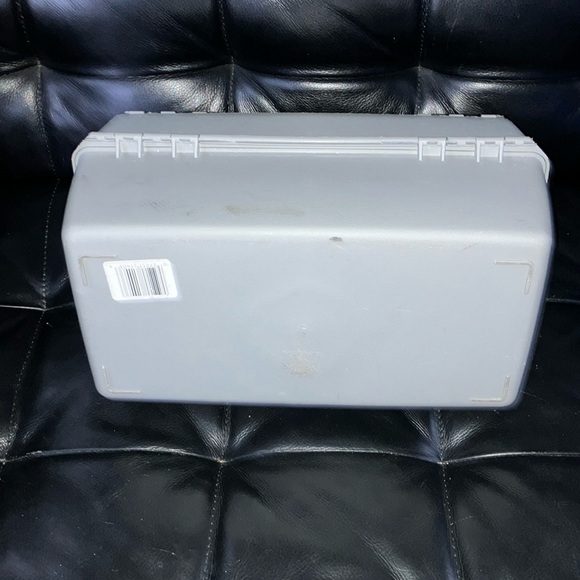 Vintage Lid Locker fishing box - Picture 12 of 14